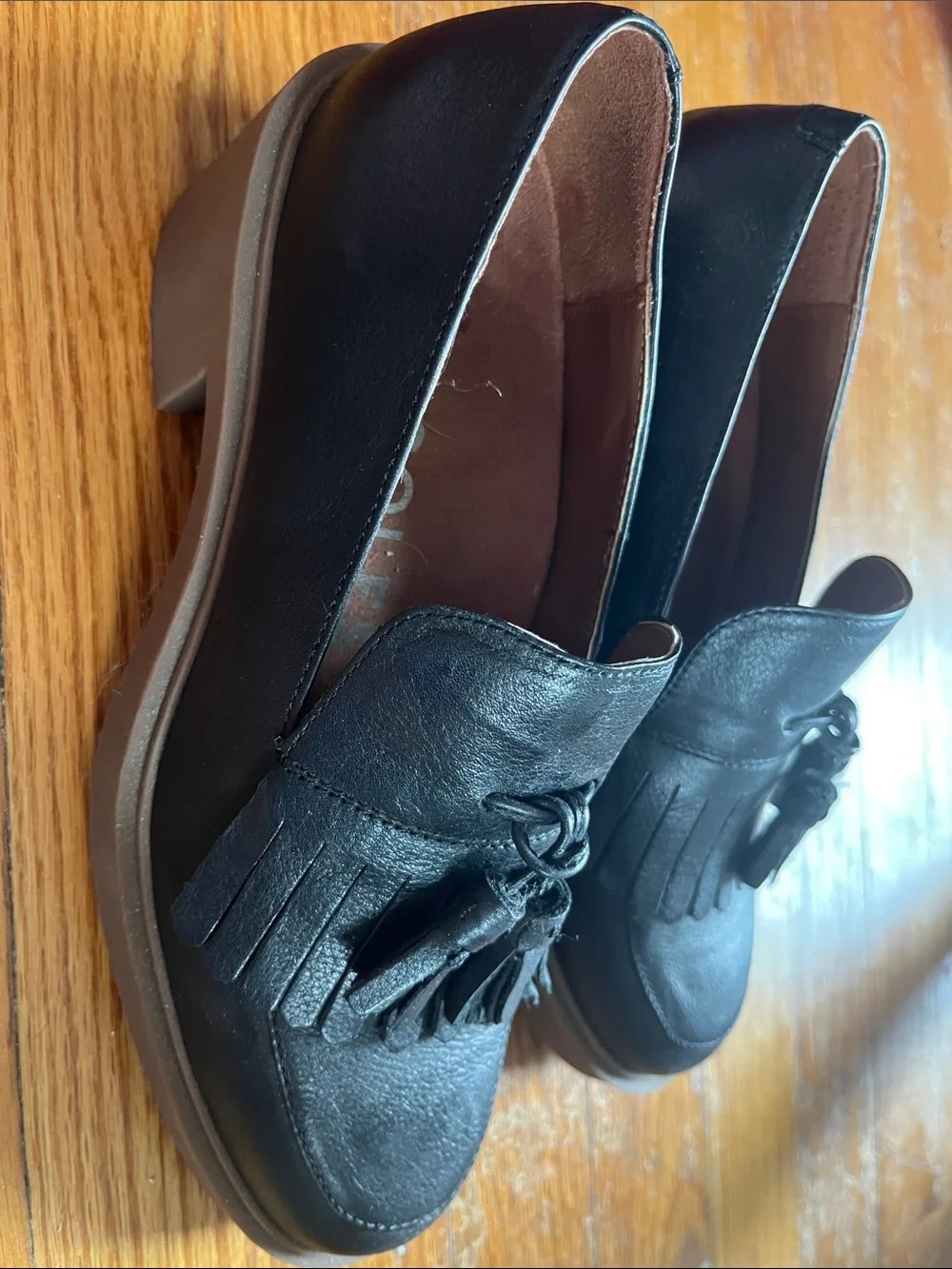 AEROSOLES Black Tassel Kiltie Slip-On Loafers